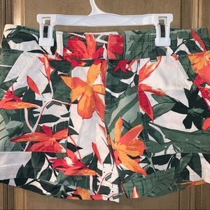 Fun summer short Banana republic LIKE NEW